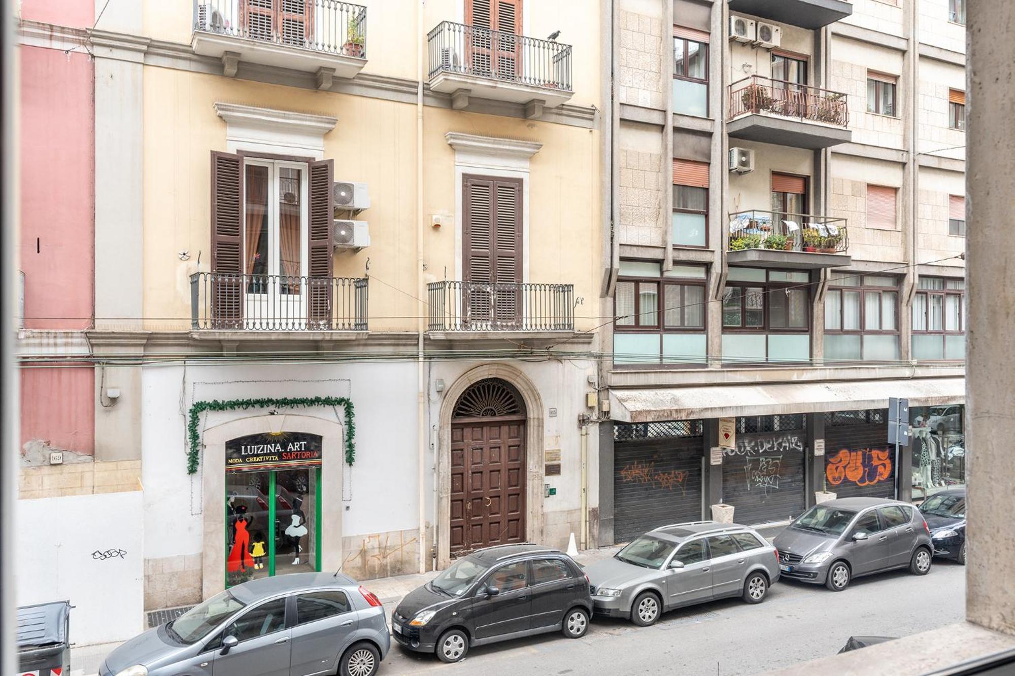 Fourooms - Bari Principe Amedeo Luaran gambar