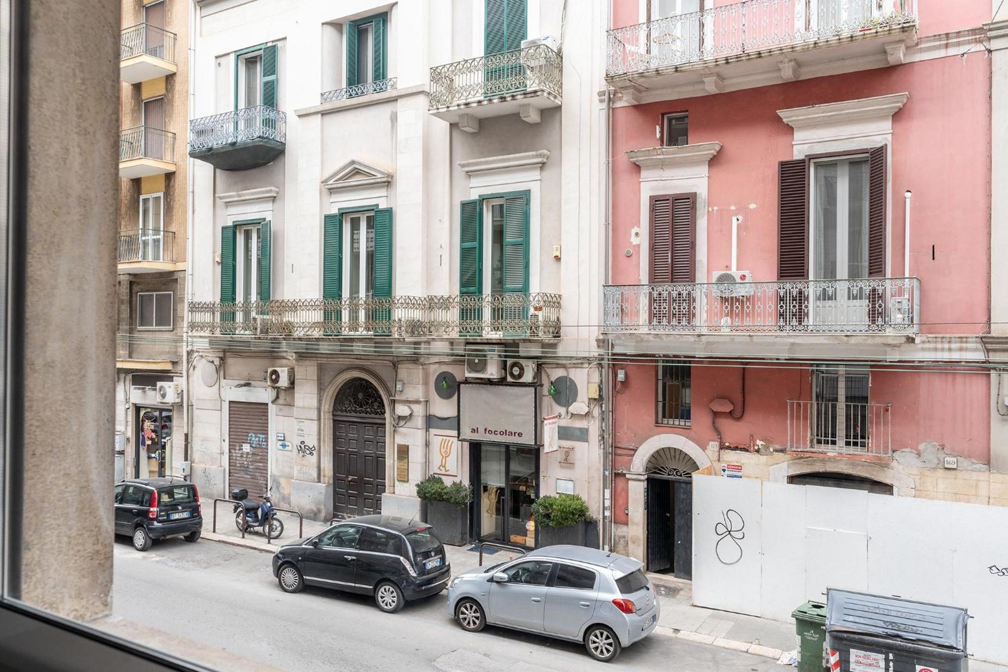 Fourooms - Bari Principe Amedeo Luaran gambar